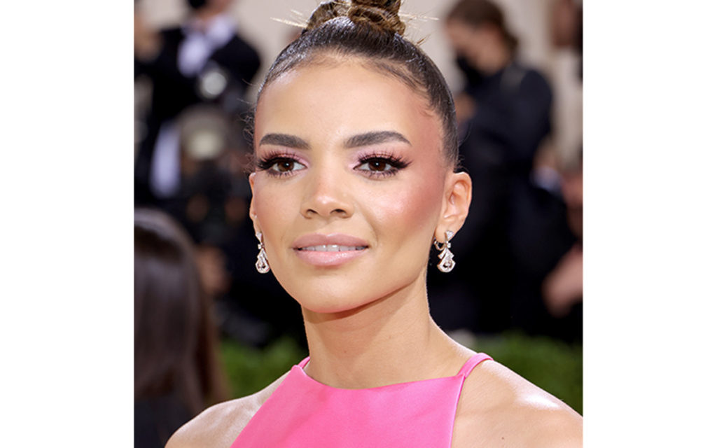 Leslie Grace’s Rosy bareMinerals Look at the 2021 Met Gala